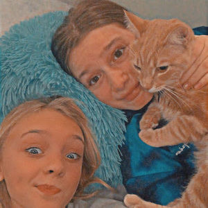 Meet your Posher, Karina